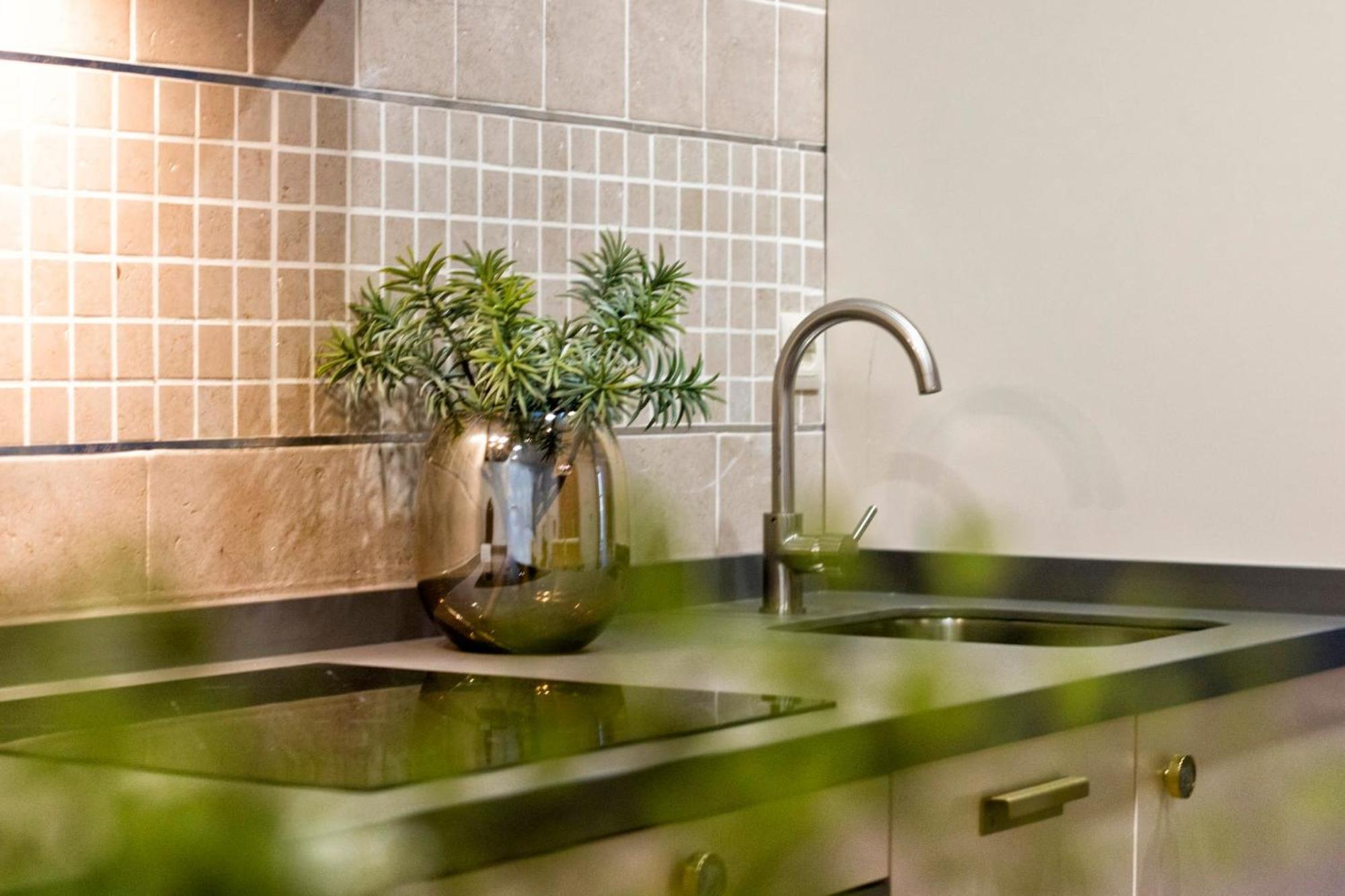 Luxury Alhambra Hideaway Apartment กรานาดา ภายนอก รูปภาพ